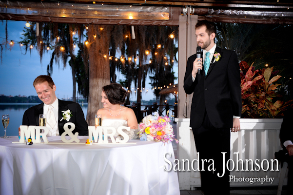 Best Lakeside wedding at Paradise Cove in Orlando, Florida - Wedding photographer - Sandra Johnson (SJFoto.com)